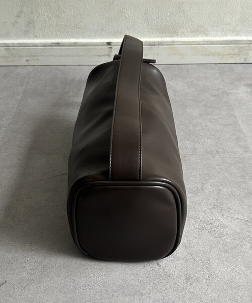 Thevon（ゼボン）の「スクエアショルダーバッグ（トートバッグ・レディース・アイボリー/ブラック/ダークブラウン・FREE）」の20枚目の写真