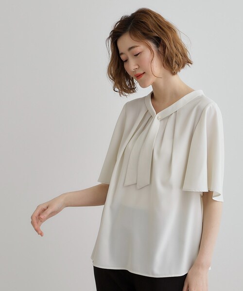 grove（グローブ）の「【華やか】パール調ピン付きボウタイブラウス（シャツ/ブラウス・レディース・オフホワイト/ホワイト系3/ネイビー/ピンク・02/01/03/04/05）」の16枚目の写真