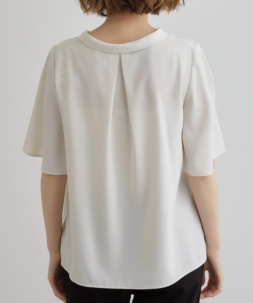 grove（グローブ）の「【華やか】パール調ピン付きボウタイブラウス（シャツ/ブラウス・レディース・オフホワイト/ホワイト系3/ネイビー/ピンク・02/01/03/04/05）」の11枚目の写真