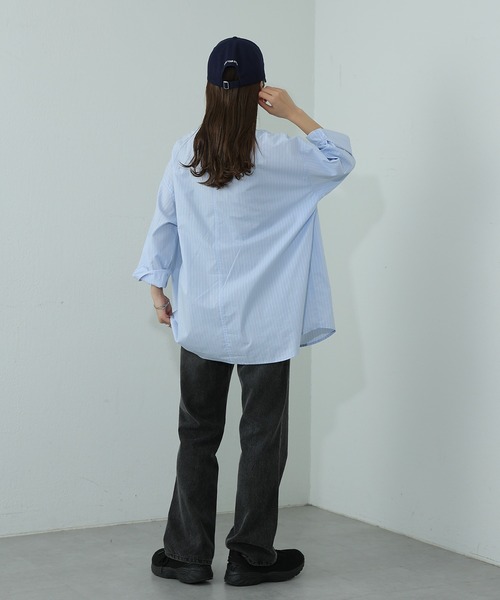 COLONY 2139(コロニートゥーワンスリーナイン)の「フレアデニムパンツ(デニムパンツ・レディース・ネイビー/サックスブルー/ブラック/ブルー/ダークブルー・SMALL/LARGE/MEDIUM)」の9枚目の写真