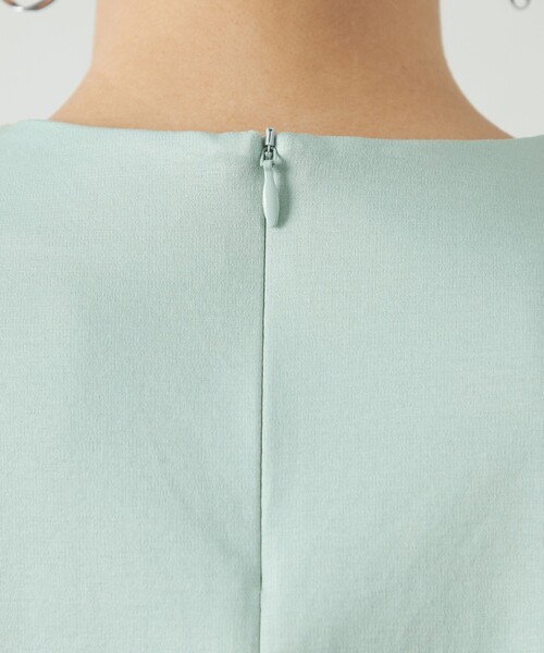 CAST:（キャストコロン）の「【1枚で着映える】タフタコンビウェーブカットソー（Tシャツ/カットソー・レディース・ホワイト/ブラック/グリーン・M）」の10枚目の写真