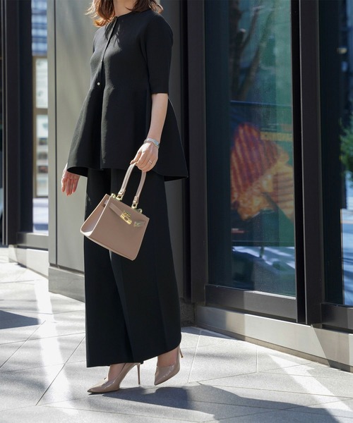 セール】ホールガーメント ニット ペプラム トップス HUIT