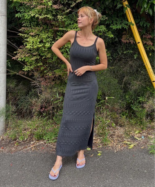 ROXY(ロキシー)の「SUGAR SAND MAXI GEO /ロキシーニットロングワンピース(ワンピース・レディース・ブラック系その他・SMALL/MEDIUM/LARGE)」の6枚目の写真