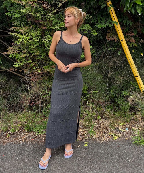 ROXY(ロキシー)の「SUGAR SAND MAXI GEO /ロキシーニットロングワンピース(ワンピース・レディース・ブラック系その他・SMALL/MEDIUM/LARGE)」の10枚目の写真
