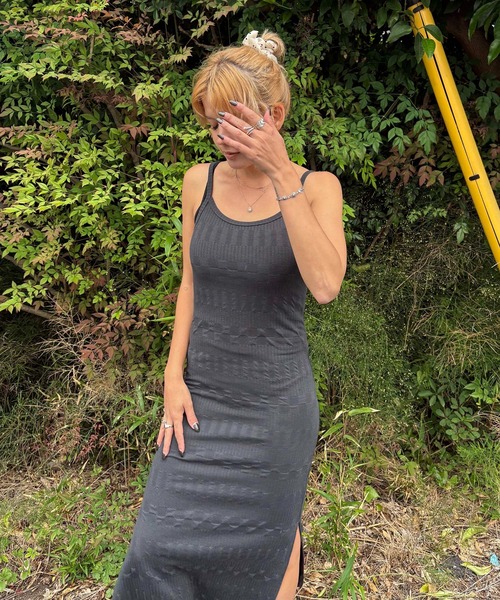 ROXY(ロキシー)の「SUGAR SAND MAXI GEO /ロキシーニットロングワンピース(ワンピース・レディース・ブラック系その他・SMALL/MEDIUM/LARGE)」の13枚目の写真