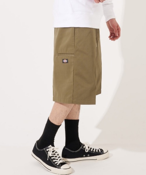Dickies(ディッキーズ)の「【Dickies】42283 13INCH MULTI-USE POCKET WORK SHORT MN/ディッキーズ ショーツ(チノパンツ・メンズ・カーキ/ブラック/ネイビー・28inch/30inch/32inch/34inch/36inch/38inch)」の2枚目の写真