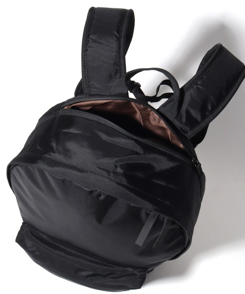 MICHAEL LINNELL(マイケル リンネル)の「【MICHAEL LINNELL/マイケルリンネル】Daypack/バックパック(容量:約19L)(バックパック/リュック・メンズ・ブラック/ベージュ/グレー・FREE)」の11枚目の写真