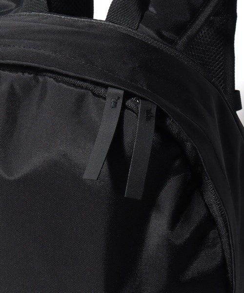 MICHAEL LINNELL(マイケル リンネル)の「【MICHAEL LINNELL/マイケルリンネル】Daypack/バックパック(容量:約19L)(バックパック/リュック・メンズ・ブラック/ベージュ/グレー・FREE)」の14枚目の写真