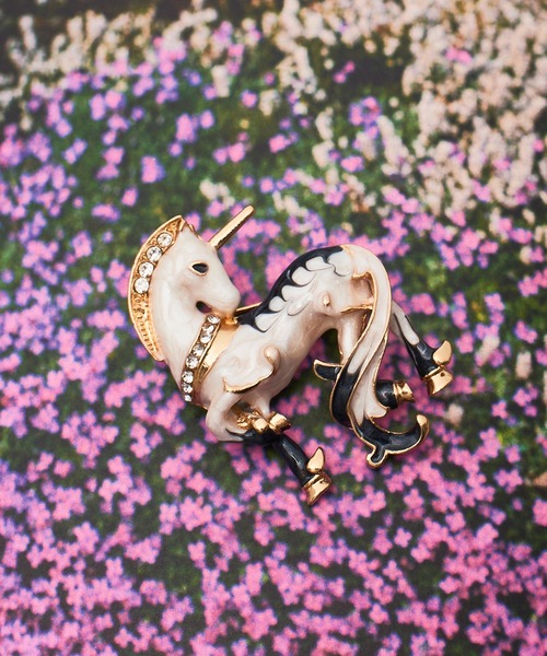 【美品】HERMES ブローチ 動物モチーフ 楽天市場】HERMES エルメス ブローチ LE FETES EN HERMES スケート