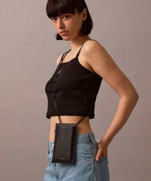 未使用 CK ボディバッグ ショルダー ブラック カルバンクライン Calvin Klein（カルバン・クライン） ショルダーバッグ クロスボディ