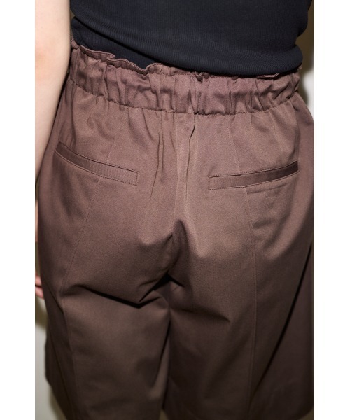 THROW by SLY(スローバイスライ)の「THROW GIFT C/P HALF PT ギフト センタープレス ハーフパンツ(スウェットパンツ・レディース・ブラック/ブラウン・0/1)」の12枚目の写真