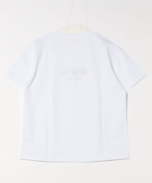 aimoha(アイモハ)の「ワンポイント刺繍Tシャツ(Tシャツ/カットソー・レディース・ブラック/ピンク/ホワイト/ライトグリーン/ライトグレー/イエロー/パープル・FREE)」の8枚目の写真