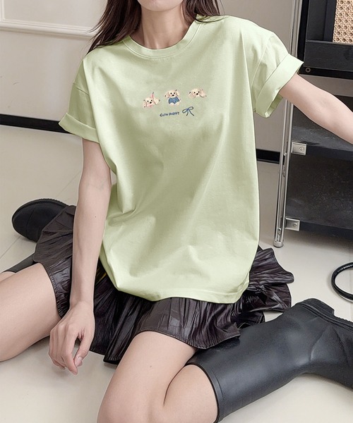 aimoha(アイモハ)の「ワンポイント刺繍Tシャツ(Tシャツ/カットソー・レディース・ブラック/ピンク/ホワイト/ライトグリーン/ライトグレー/イエロー/パープル・FREE)」の15枚目の写真