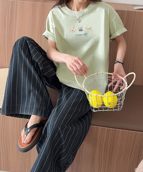 aimoha(アイモハ)の「ワンポイント刺繍Tシャツ(Tシャツ/カットソー・レディース・ブラック/ピンク/ホワイト/ライトグリーン/ライトグレー/イエロー/パープル・FREE)」の16枚目の写真