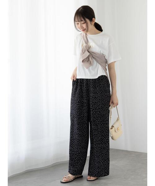 Te chichi TERRASSE（テチチテラス）の「パール釦バンドカラーシアーシャツ（シャツ/ブラウス・レディース・ネイビー/ベージュ/ブラウン/ブラック・F）」の8枚目の写真