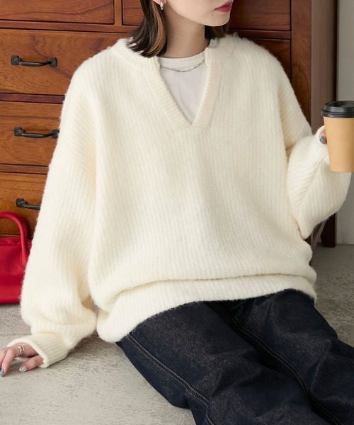 BONLECILL(ボンルシール)の「もちもちスキッパーニットプルオーバー(ニット/セーター・レディース・チャコールグレー/オフホワイト/グリーン/モカ・FREE)」の5枚目の写真