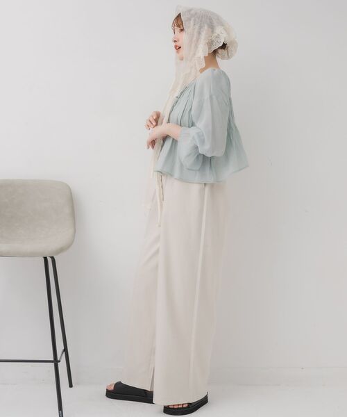 RETRO GIRL（レトロガール）の「アソート前リボンBL（シャツ/ブラウス・レディース・オフホワイト/ナチュラル/ブルー/オレンジ・FREE）」の7枚目の写真