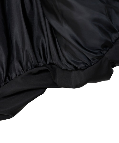 Eclat one（エクラワン）の「【Eclat one】ノーカラーショート丈 フロントジップ 中綿ベスト（ダウンベスト・レディース・ブラウン/ブラック/グレイッシュベージュ・FREE）」の12枚目の写真