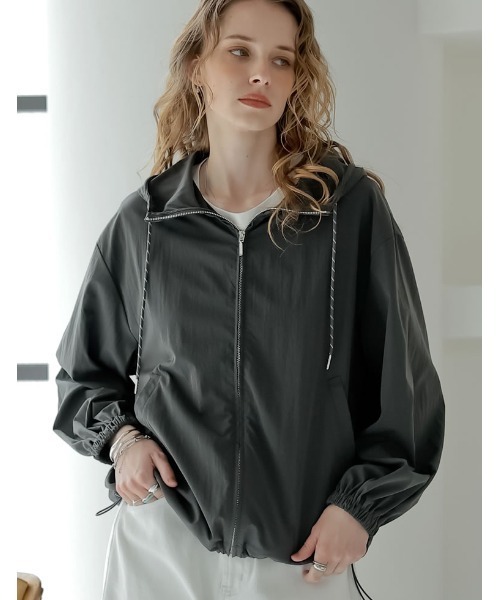 美品✨マーク&ロナ　マウンテンパーカー　2way　ロゴ金具　ナイロン　黒　S LOGOS Park＞ナイロンタスラン2WAYマウンテンパーカー: 訪問介護