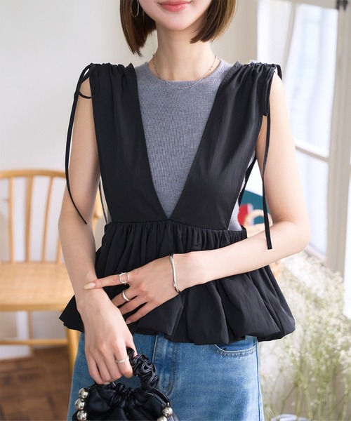 KOBE LETTUCE（コウベレタス）の「バルーンペプラムビスチェトップス（ベスト・レディース・アイボリー系/ブラック/ネイビー・M）」の4枚目の写真