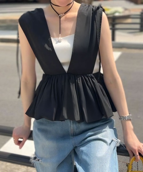 KOBE LETTUCE（コウベレタス）の「バルーンペプラムビスチェトップス（ベスト・レディース・アイボリー系/ブラック/ネイビー・M）」の15枚目の写真