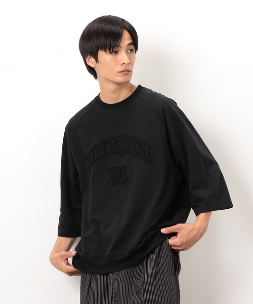 Purple&Yellow(パープルアンドイエロー)の「ロゴアップリケプルオーバー(Tシャツ/カットソー・メンズ・ブラウン/ブラック/グレイッシュベージュ・SMALL/MEDIUM/LARGE)」の6枚目の写真