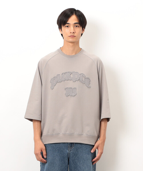 Purple&Yellow(パープルアンドイエロー)の「ロゴアップリケプルオーバー(Tシャツ/カットソー・メンズ・ブラウン/ブラック/グレイッシュベージュ・SMALL/MEDIUM/LARGE)」の18枚目の写真