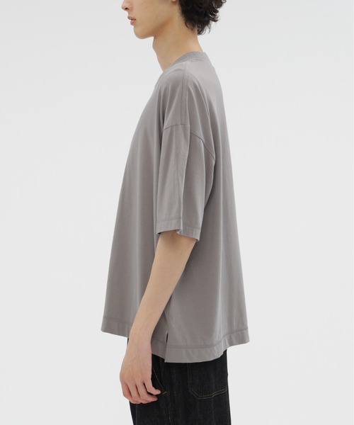 MHL.(エムエイチエル)の「SMOOTH COTTON JERSEY(Tシャツ/カットソー・メンズ・ライトグレー/ダークグリーン・LARGE/MEDIUM)」の7枚目の写真