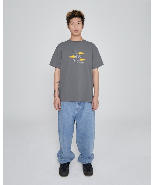 YESEYESEE（イエスアイシー）の「Y.E.S Game Tee（Tシャツ/カットソー・メンズ・ダークグレー/ブルー系その他/ブラック・S/M/L/XL）」の22枚目の写真