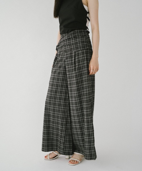 DRWCYS（ドロシーズ）の「リボンディテールワイドパンツ（スラックス・レディース・チャコールグレー/ブラック・SMALL/MEDIUM）」の3枚目の写真