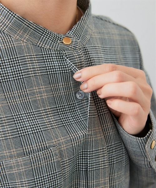 7days Life Styling(セブンデイズライフスタイリング)の「ウール調 バンドカラーシャツ (洗濯機OK)(シャツ/ブラウス・レディース・チャコール/チェック・3L/LL/L/M)」の15枚目の写真