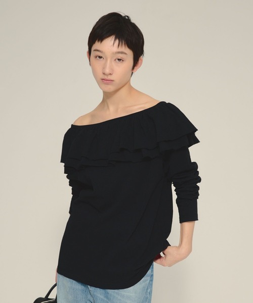 eL（エル）の「【eL】Frill Offshoulder Pullover LS/583672（Tシャツ/カットソー・レディース・オフホワイト/ブラック/ネイビー・FREE）」の3枚目の写真