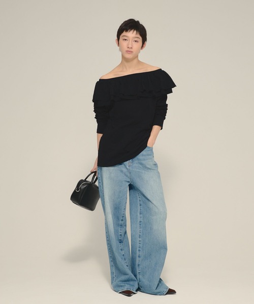 eL（エル）の「【eL】Frill Offshoulder Pullover LS/583672（Tシャツ/カットソー・レディース・オフホワイト/ブラック/ネイビー・FREE）」の15枚目の写真