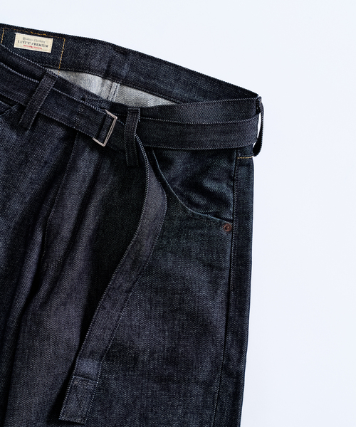 LEVI'S(R) ネイビー デニム パンツ サイズ32 Levi's（リーバイス）の「LEVI'S(R)/リーバイス(R) 別注 TWISTED