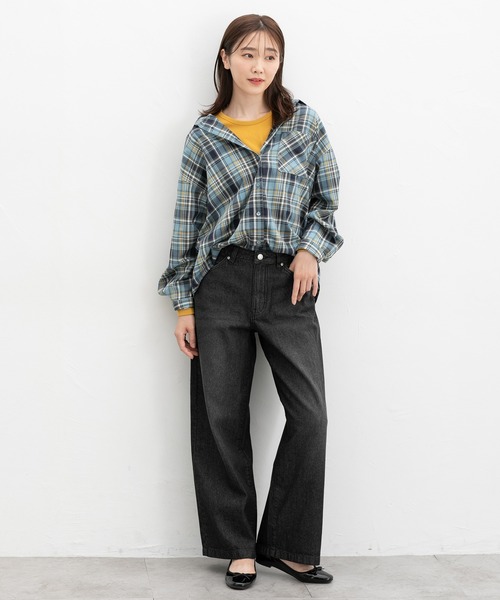 Honeys(ハニーズ)の「ゆるチェックシャツ(シャツ/ブラウス・レディース・ブラック系その他/ベージュ系その他/ブルー系その他3/ライトグリーン系/ネイビー系・LL/L/S/M)」の7枚目の写真