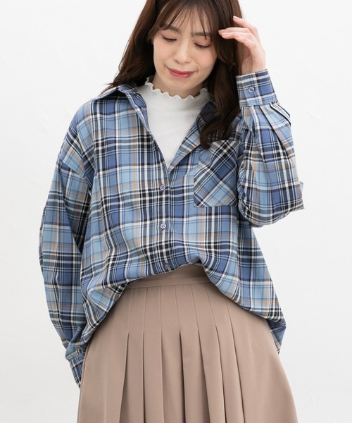 Honeys(ハニーズ)の「ゆるチェックシャツ(シャツ/ブラウス・レディース・ブラック系その他/ベージュ系その他/ブルー系その他3/ライトグリーン系/ネイビー系・LL/L/S/M)」の19枚目の写真