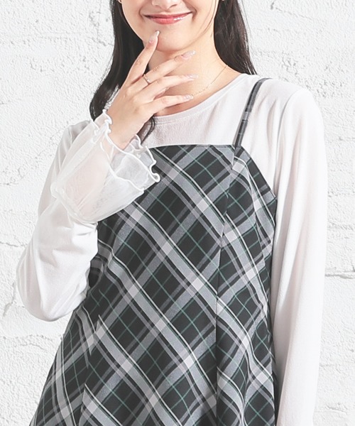 Honeys(ハニーズ)の「袖口チュール使いトップス(Tシャツ/カットソー・レディース・グレー/ブラック/ホワイト・L/LL/M/S)」の2枚目の写真