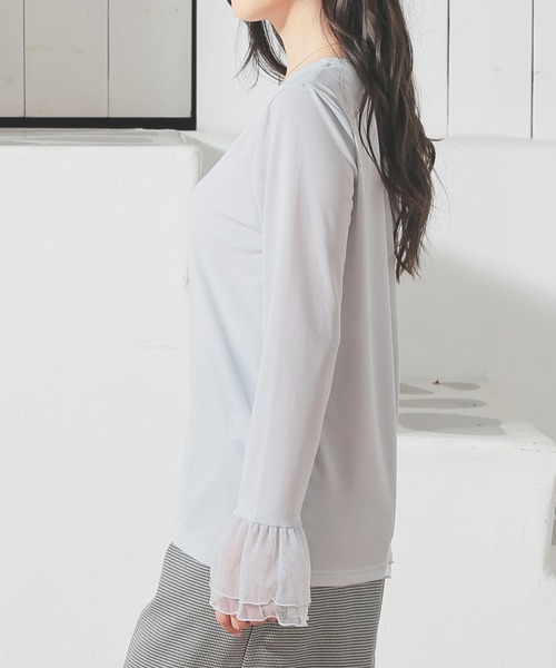 Honeys(ハニーズ)の「袖口チュール使いトップス(Tシャツ/カットソー・レディース・グレー/ブラック/ホワイト・L/LL/M/S)」の8枚目の写真