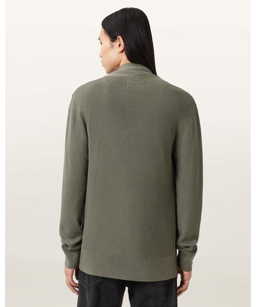 ALLSAINTS(オールセインツ)の「MODE MERINO WOOL RAMSKULL OPEN CARDIGAN | モード メリノ ウール ラムスカル オープン カーディガン(カーディガン/ボレロ・メンズ・グリーン系その他・S/XS/L/M)」の4枚目の写真