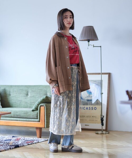 Remind me and forever(リマインドミーアンドフォーエバー)の「【nane】コーデのアクセントに、レースラップスカート(スカート・レディース・ゴールド/ブラック・FREE)」の9枚目の写真