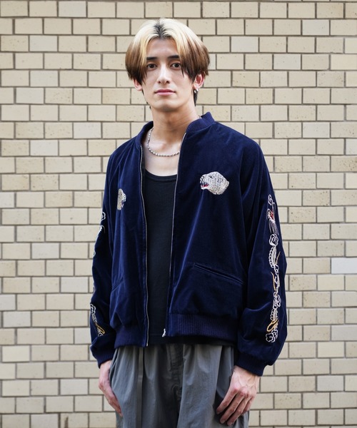 THRIFTY LOOK（スリフティールック）の「THRIFTY LOOK / スリフティールック SOUVENIR GREENLAND BLOUSON 刺しゅう グリーンランド スーベニアジャケット ブルゾン ベロア 別珍（ブルゾン・メンズ・ブラック/ネイビー・X-SMALL/MEDIUM/LARGE）」の3枚目の写真