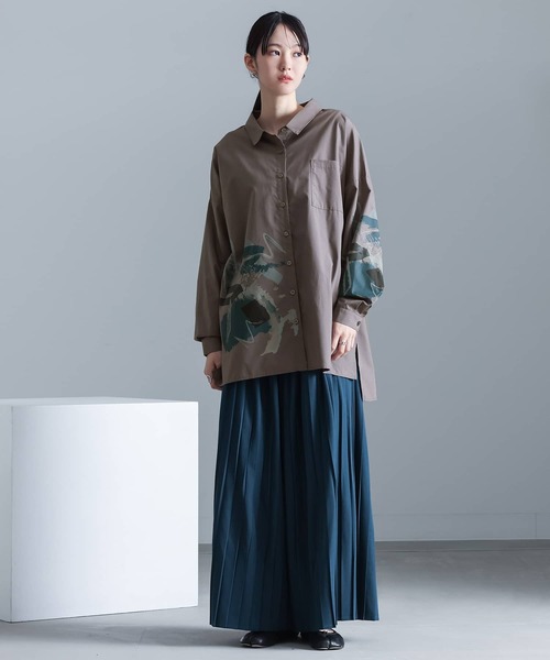 kOhAKU（コハク）の「『アートプリントシャツ』（シャツ/ブラウス・レディース・チャコール/オフホワイト・FREE）」の16枚目の写真