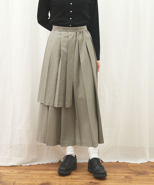 fig London(フィグロンドン)の「apron pleats skirt(スカート・レディース・ベージュ/ブラック/チェック・FREE)」の3枚目の写真
