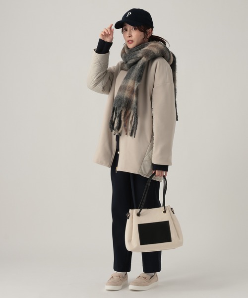 美品✨ベイジ　フェイクレザー　ダイヤキルト　ノーカラーブルゾン 4 薄ベージュ 美品✨ベイジ フェイクレザー ダイヤキルト ノーカラーブルゾン 4 薄