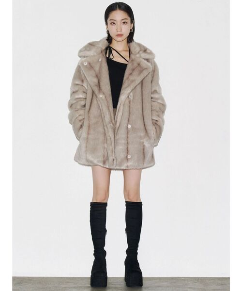 EMODA（エモダ）の「ミディフェイクファーコート（その他アウター・レディース・グレー/ブラウン/ベージュ・FREE）」の12枚目の写真