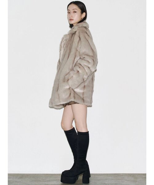 2025AW 新品 EMODA ミディフェイクファーコート ミディフェイクファー