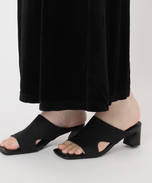 B.C STOCK（ベーセーストック）の「《追加》【WEB限定】手洗い可 / クレープベロア Iラインワンピース（ワンピース・レディース・ブラック・FREE）」の20枚目の写真