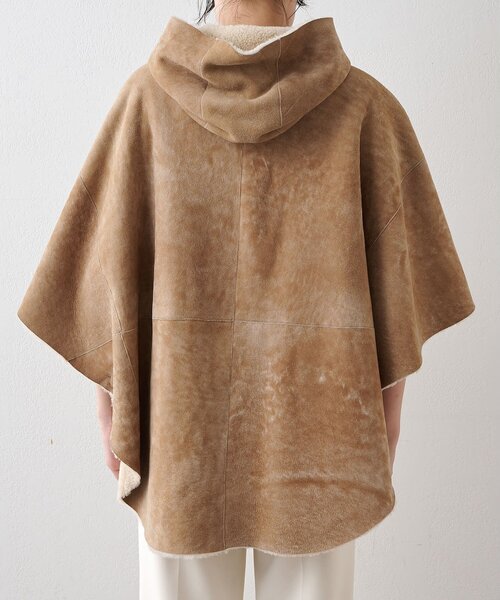 Whim Gazette（ウィムガゼット）の「ムートンポンチョ（ポンチョ・レディース・ベージュ・FREE）」の12枚目の写真