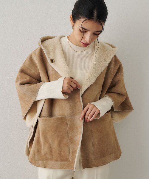 Whim Gazette（ウィムガゼット）の「ムートンポンチョ（ポンチョ・レディース・ベージュ・FREE）」の21枚目の写真