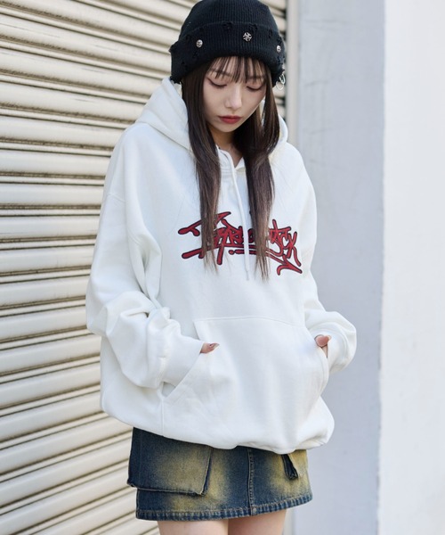 WEGO（ウィゴー）の「WEGO/グラフィックロゴプルパーカー（パーカー・メンズ・アッシュグレー/ネイビー/ブラウン/ブラック/グレー系その他/ワイン/ホワイト/グレー/ブルー・MEDIUM/LARGE/SMALL）」の21枚目の写真